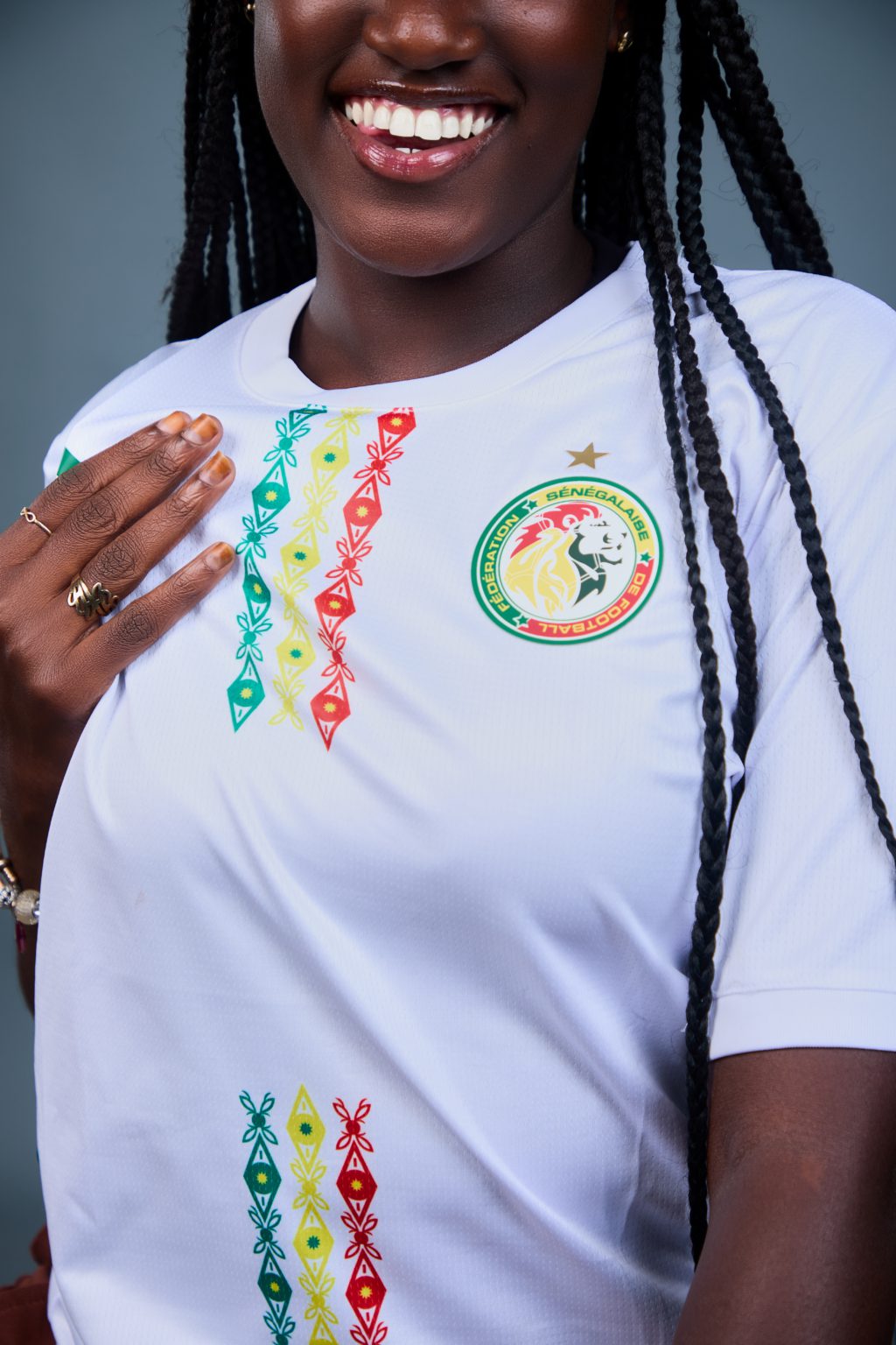 Foot : le Sénégal dévoile ses nouveaux maillots